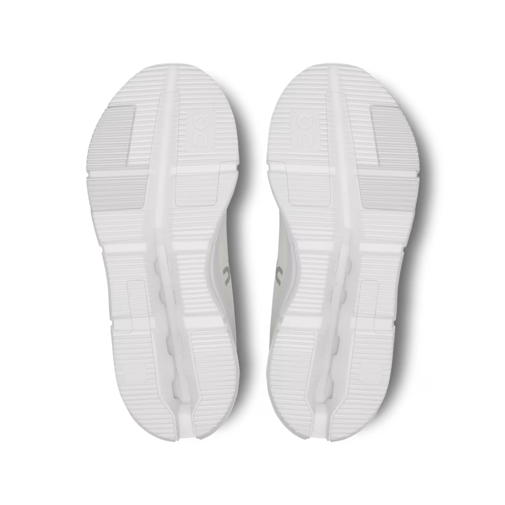 Running Cloudnova 2 — All White